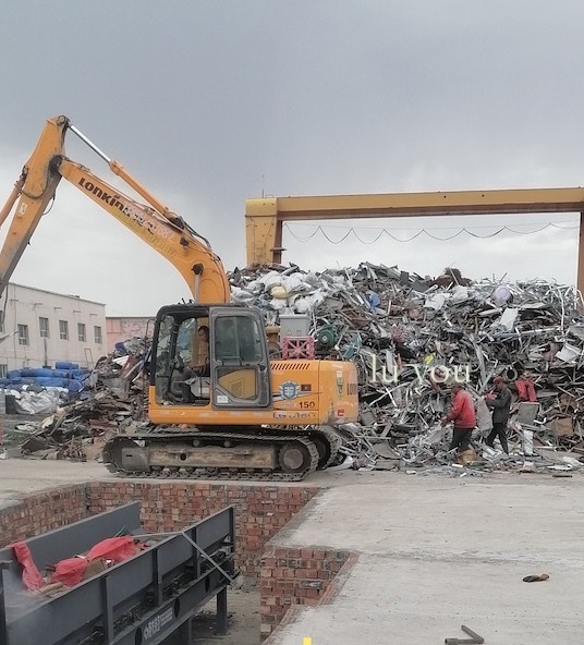 315破碎機(jī)！新疆阿克蘇地區(qū)再添新機(jī)