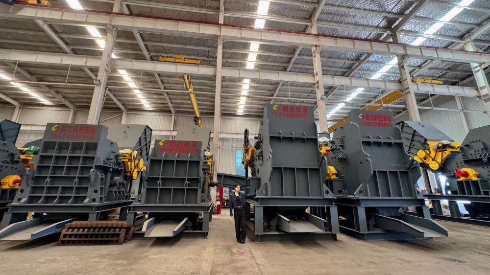 1400馬力屬于定制款，一般中等規(guī)模老板會選擇2000馬力或以上，考慮到給后續(xù)發(fā)展保留空間。