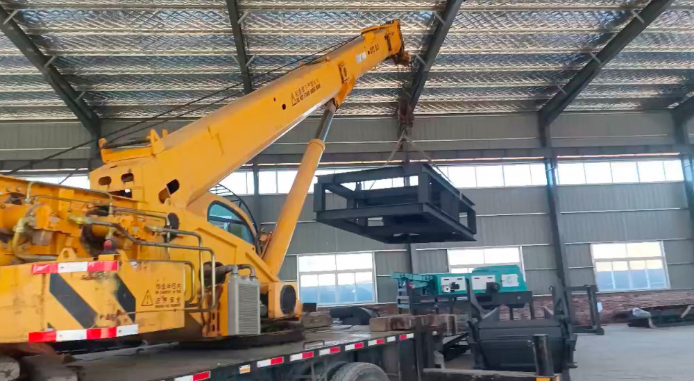 破碎機的安裝離不開這個大家伙